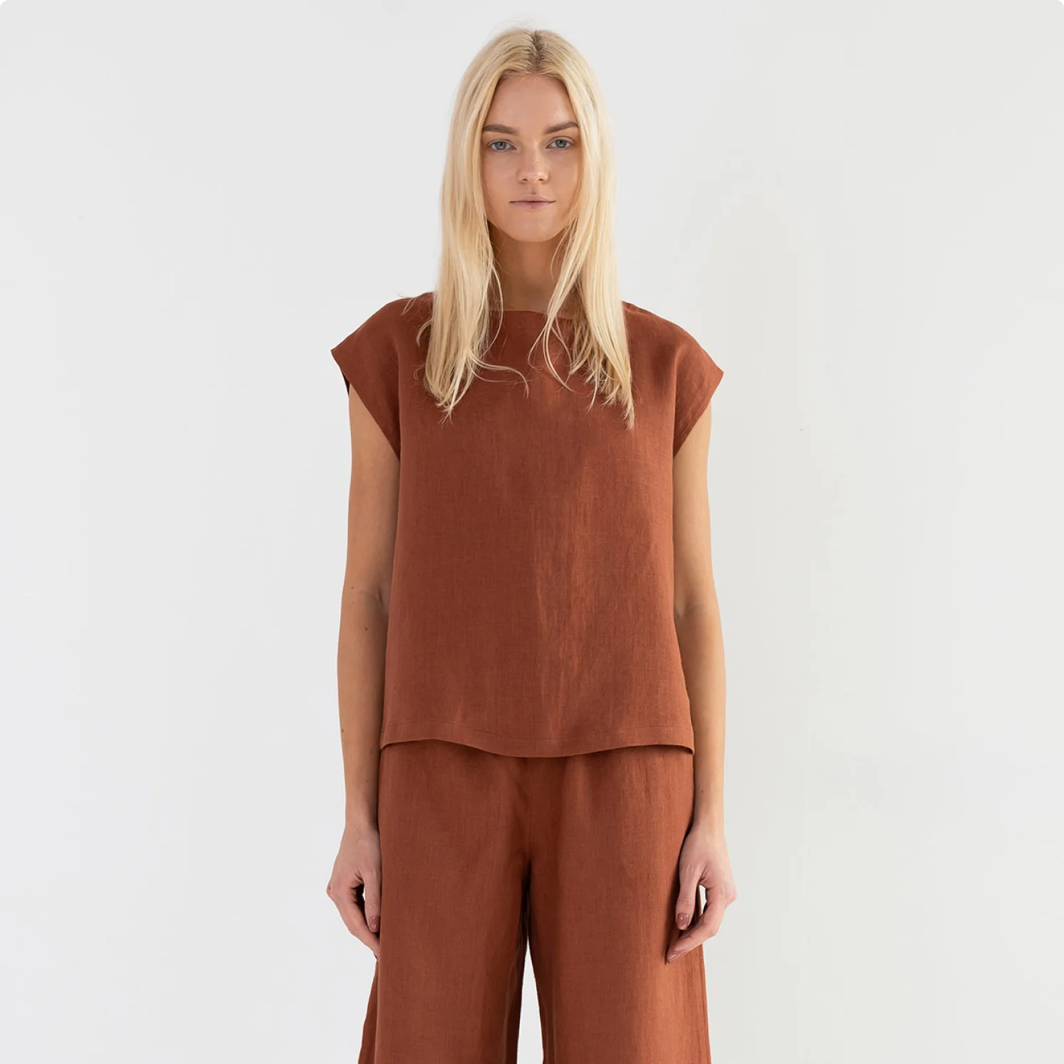 LUNA – Basic Top
